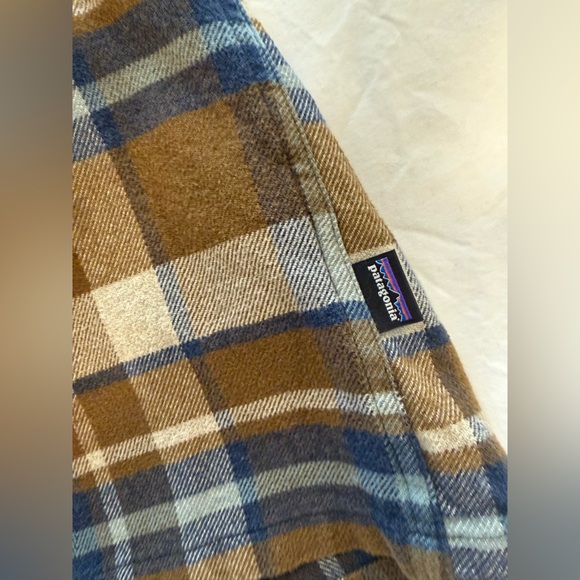 Patagonia flannel - Picture 2 of 3